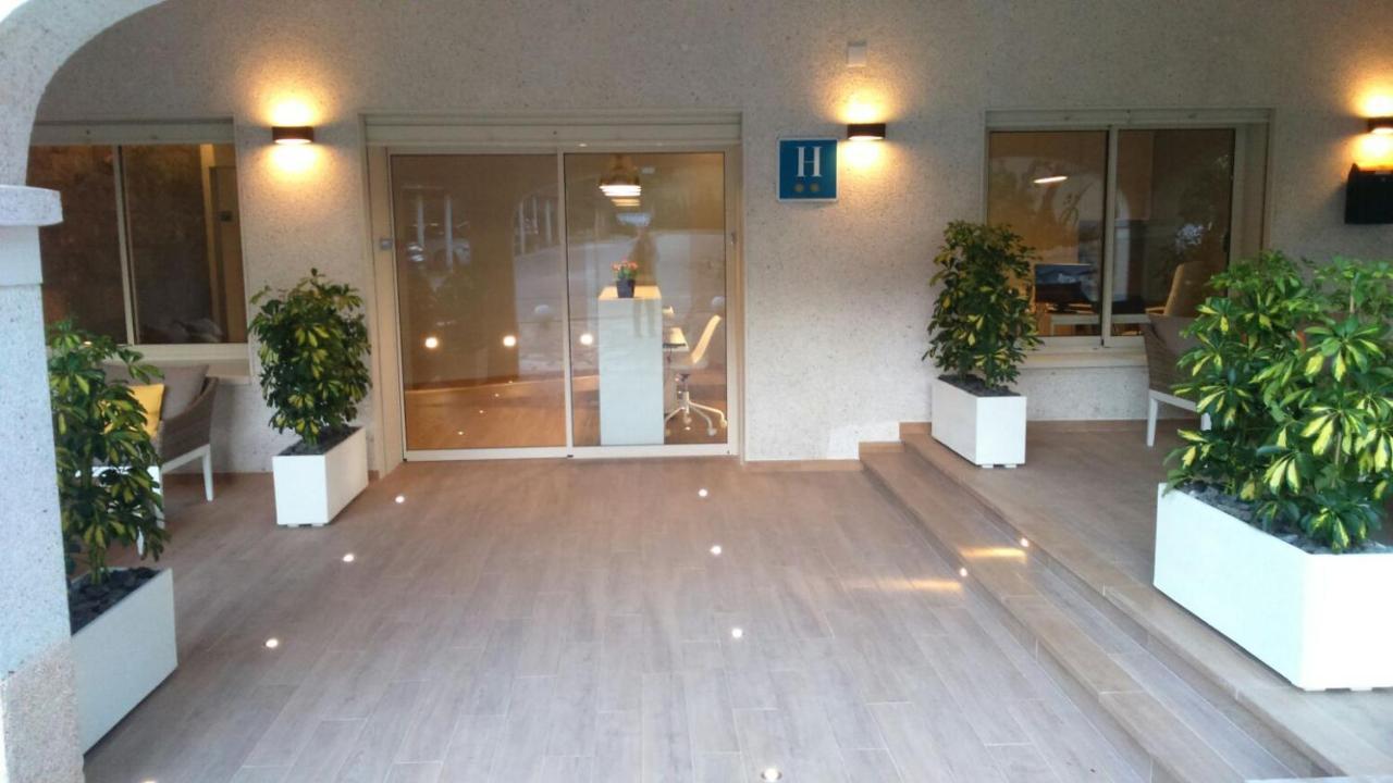 Hotel Llorca Platja de l’Almadrava Exterior foto